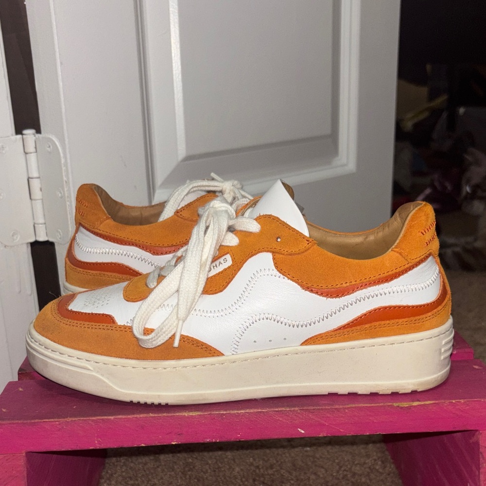 Alohas low-top sneakers